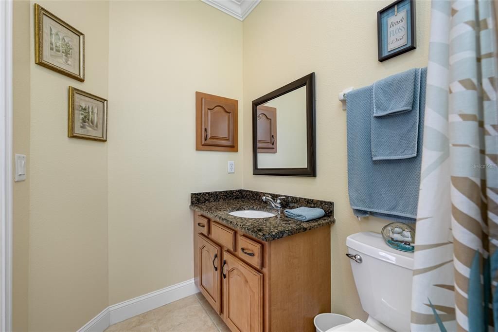 For Sale: $439,900 (3 beds, 3 baths, 2122 Square Feet)