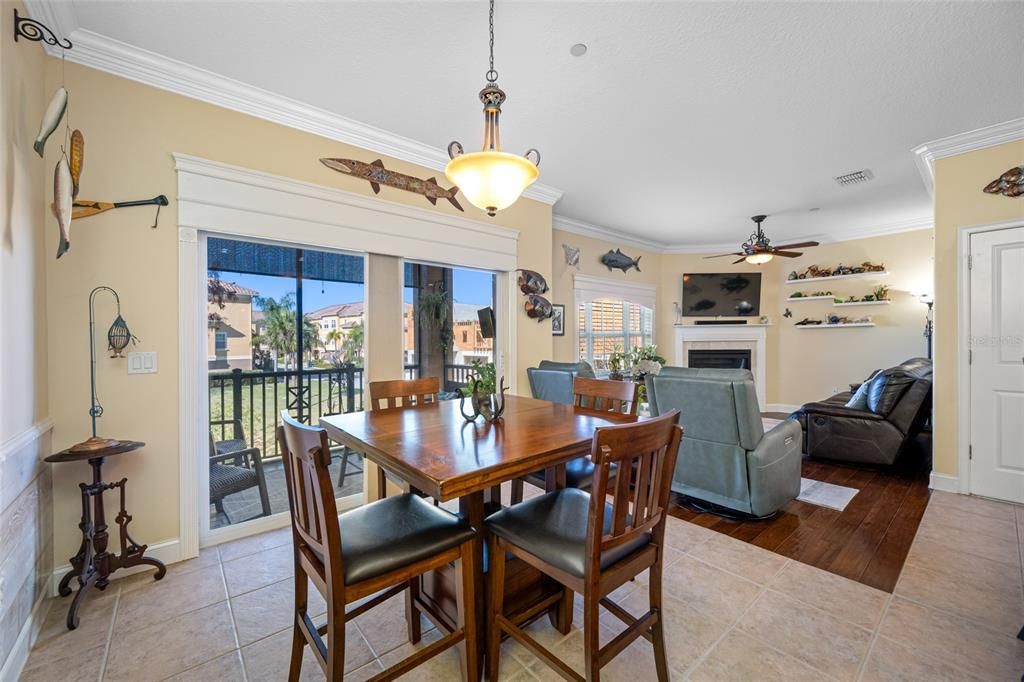 For Sale: $439,900 (3 beds, 3 baths, 2122 Square Feet)