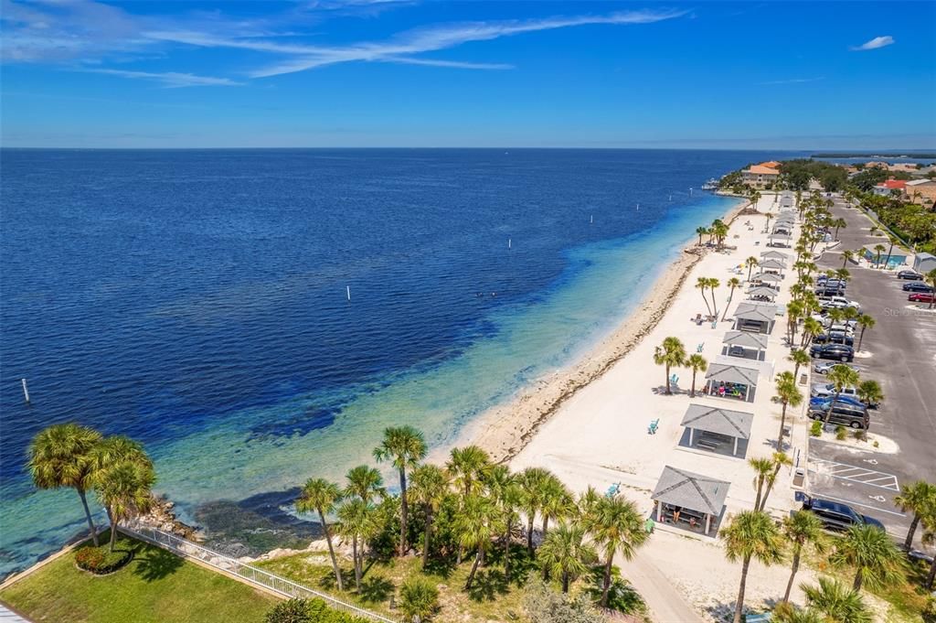 For Sale: $439,900 (3 beds, 3 baths, 2122 Square Feet)