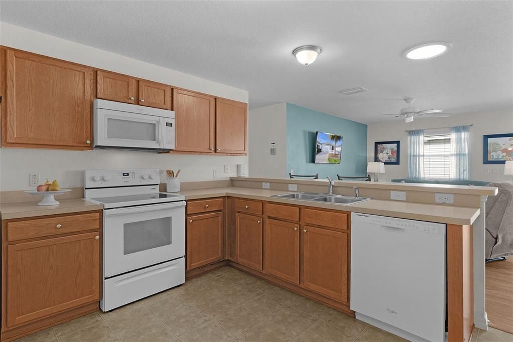 En Venta: $269,000 (2 camas, 2 baños, 1156 Pies cuadrados)