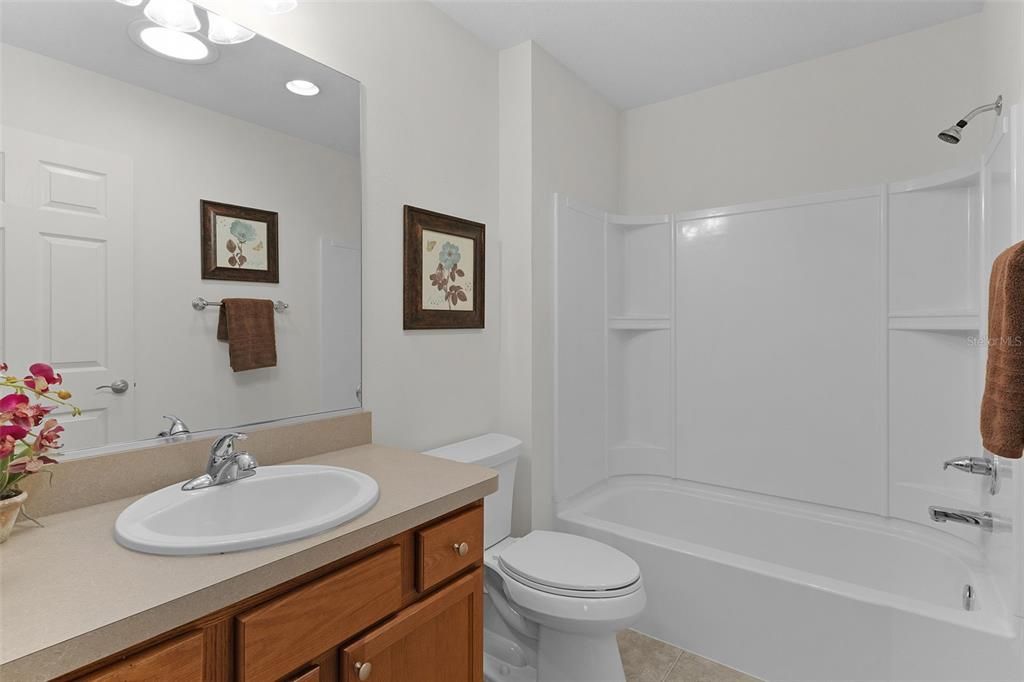 En Venta: $269,000 (2 camas, 2 baños, 1156 Pies cuadrados)