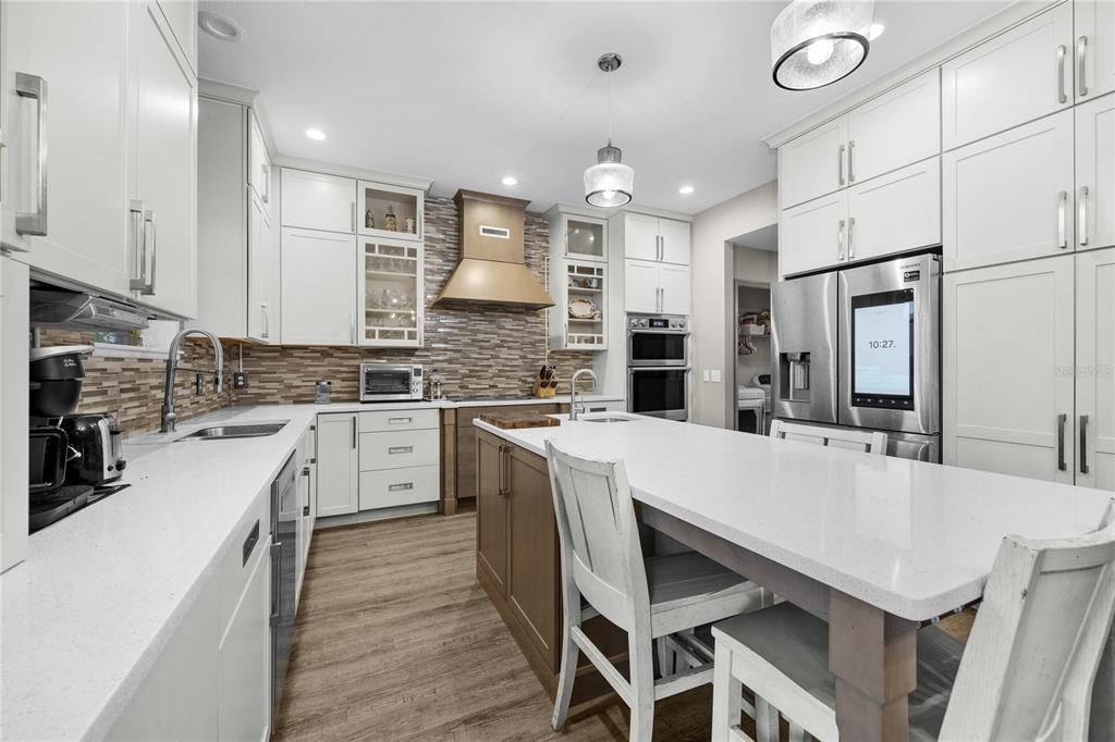 На продажу: $499,000 (5 спален, 4 ванн, 3888 Квадратных фут)