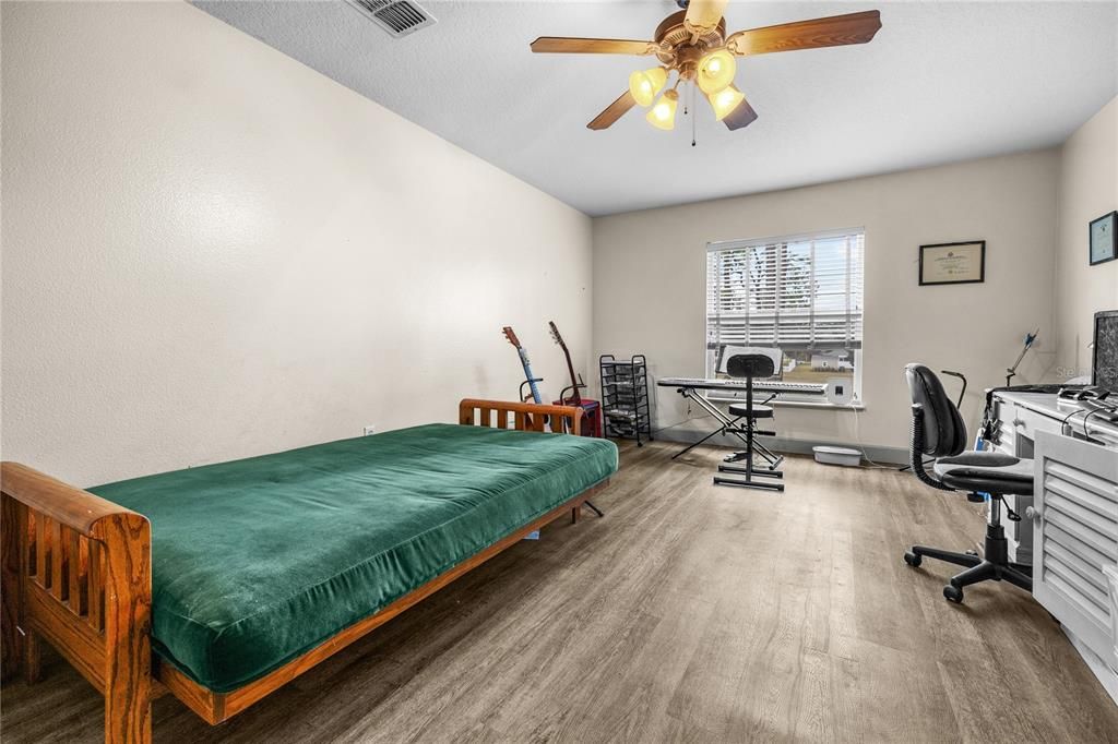 На продажу: $499,000 (5 спален, 4 ванн, 3888 Квадратных фут)