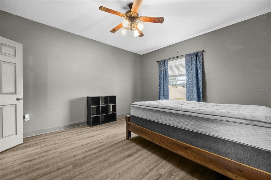 На продажу: $499,000 (5 спален, 4 ванн, 3888 Квадратных фут)