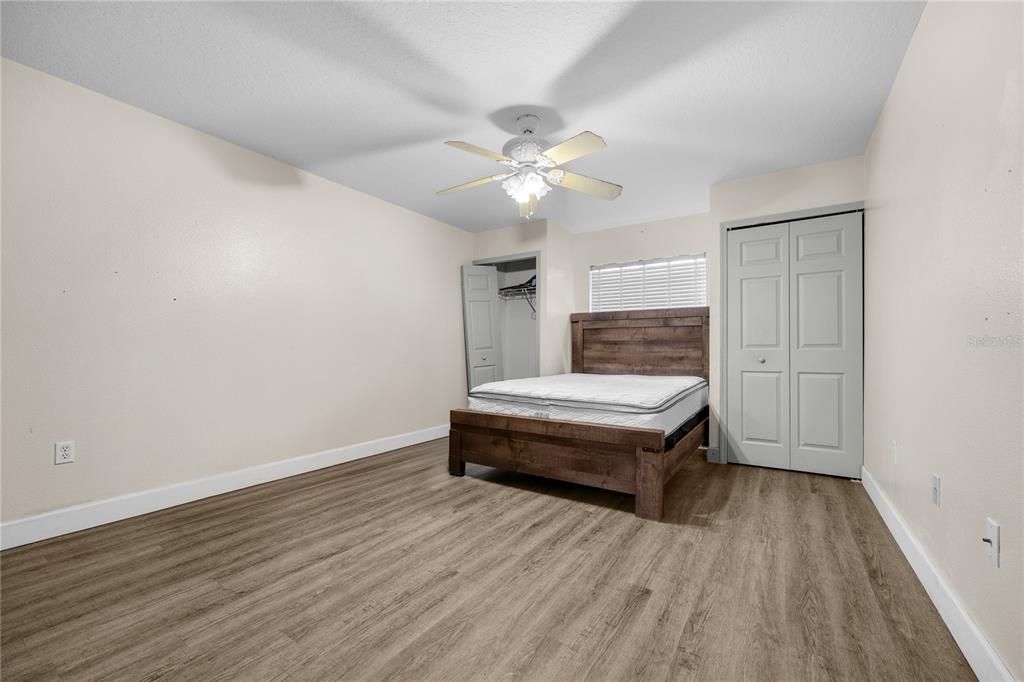 На продажу: $499,000 (5 спален, 4 ванн, 3888 Квадратных фут)