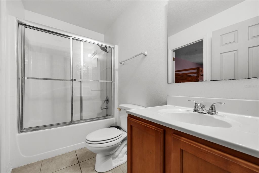 На продажу: $499,000 (5 спален, 4 ванн, 3888 Квадратных фут)