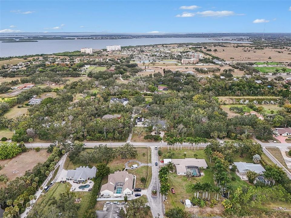 待售: $950,000 (3 贝兹, 3 浴室, 3333 平方英尺)