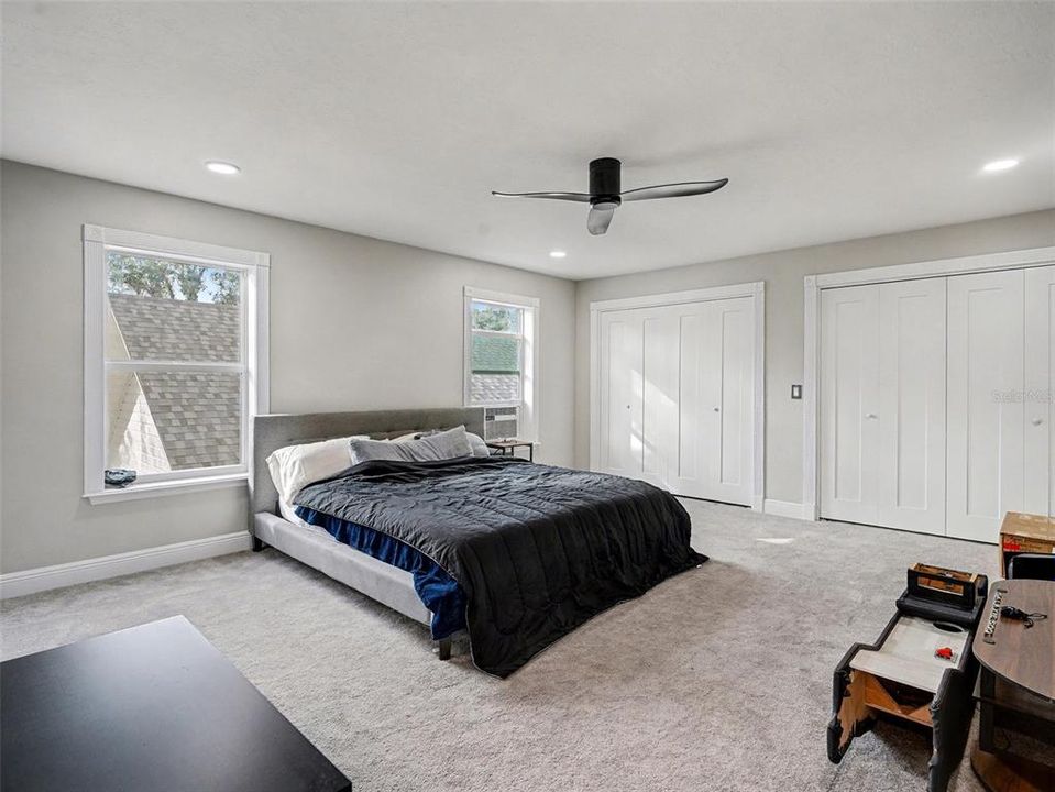 待售: $950,000 (3 贝兹, 3 浴室, 3333 平方英尺)