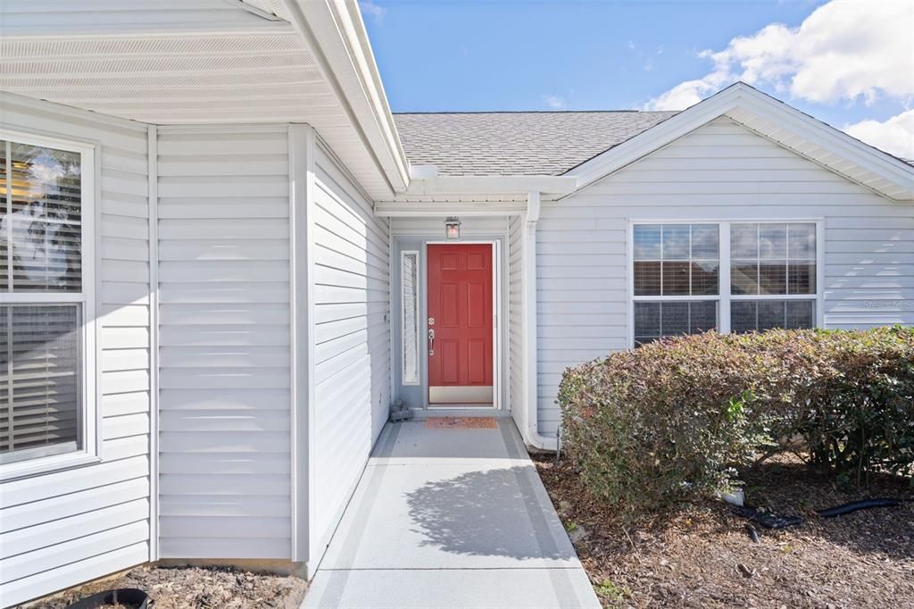 For Sale: $305,000 (2 beds, 2 baths, 1495 Square Feet)