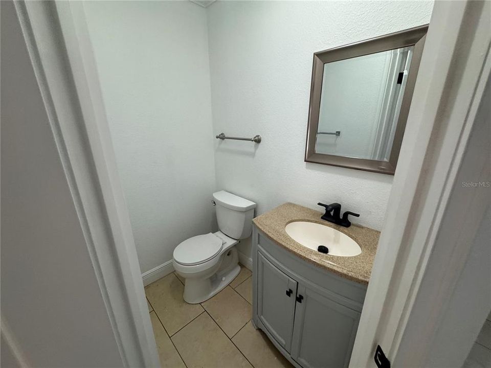 For Rent: $3,500 (5 beds, 3 baths, 2500 Square Feet)