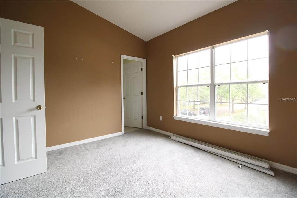 For Rent: $2,350 (2 beds, 2 baths, 1360 Square Feet)