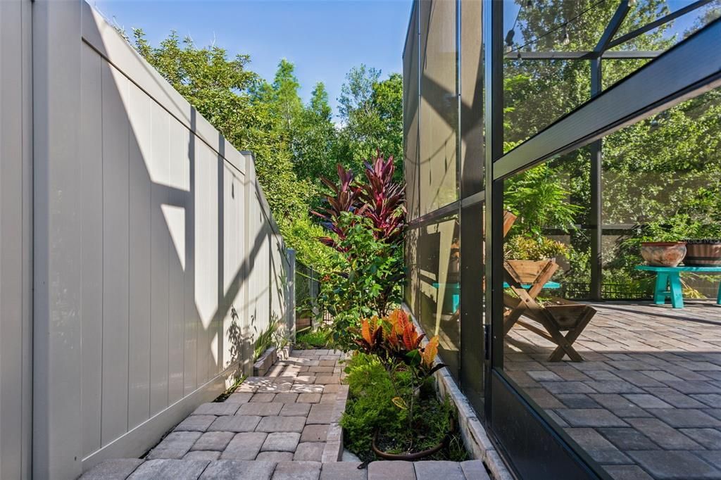 For Rent: $4,000 (5 beds, 3 baths, 3834 Square Feet)