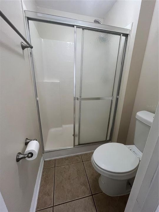 For Rent: $2,250 (4 beds, 2 baths, 1874 Square Feet)