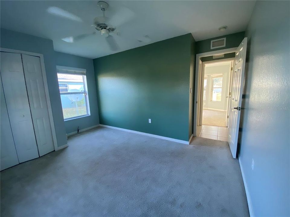 For Rent: $1,850 (3 beds, 2 baths, 1703 Square Feet)