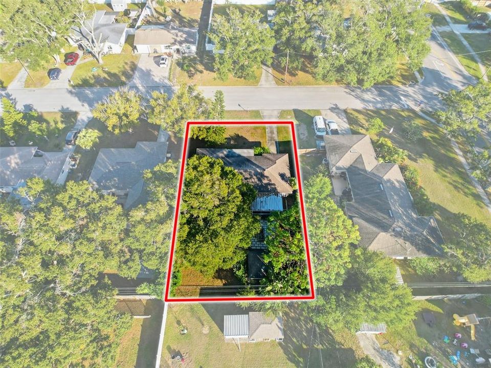 For Sale: $315,000 (2 beds, 1 baths, 1122 Square Feet)