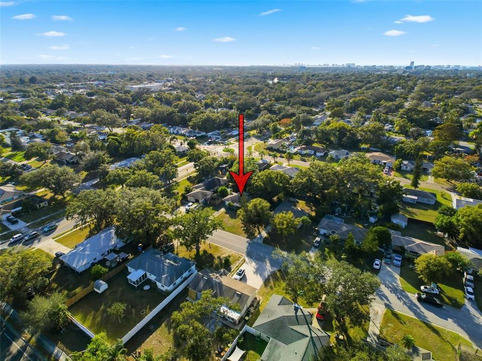 For Sale: $315,000 (2 beds, 1 baths, 1122 Square Feet)