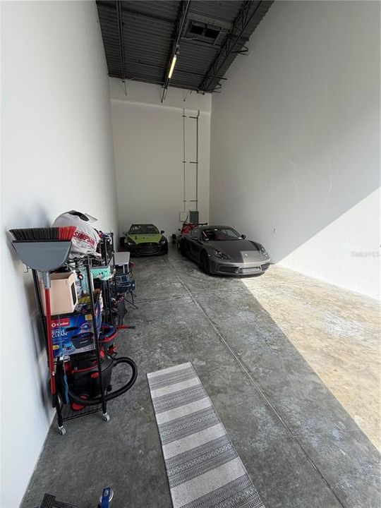 待售: $430,000 (0 贝兹, 0 浴室, 738 平方英尺)