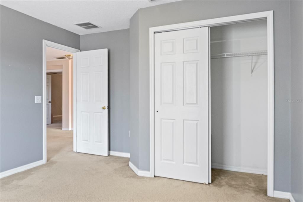 На продажу: $500,000 (5 спален, 2 ванн, 3367 Квадратных фут)