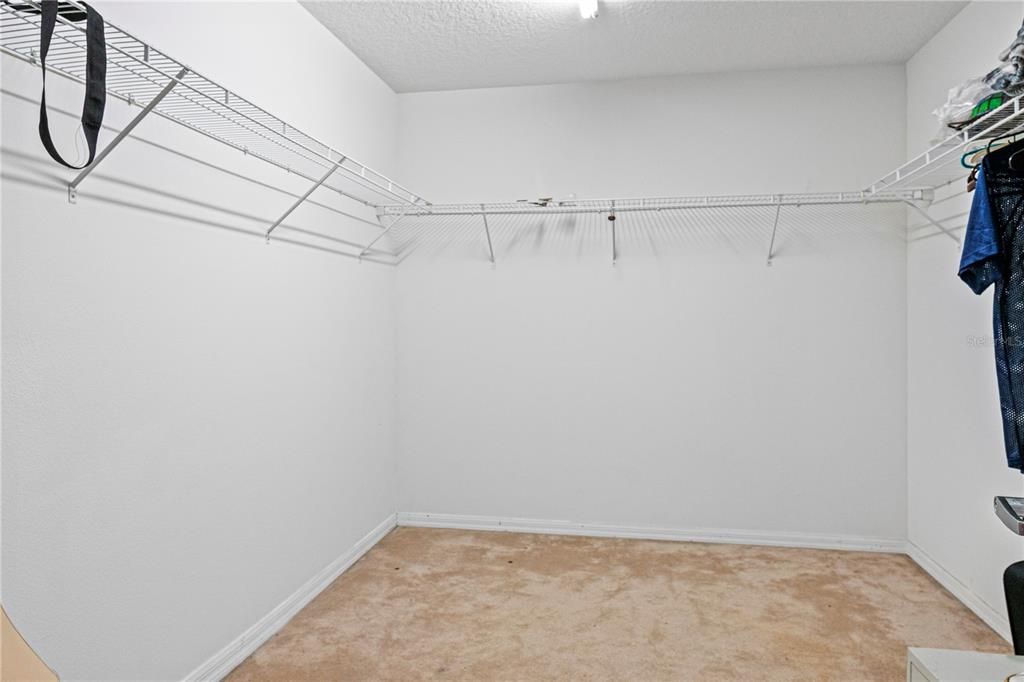 На продажу: $500,000 (5 спален, 2 ванн, 3367 Квадратных фут)