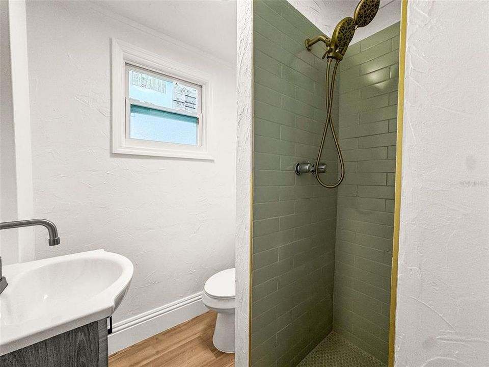 For Sale: $679,000 (4 beds, 2 baths, 1617 Square Feet)