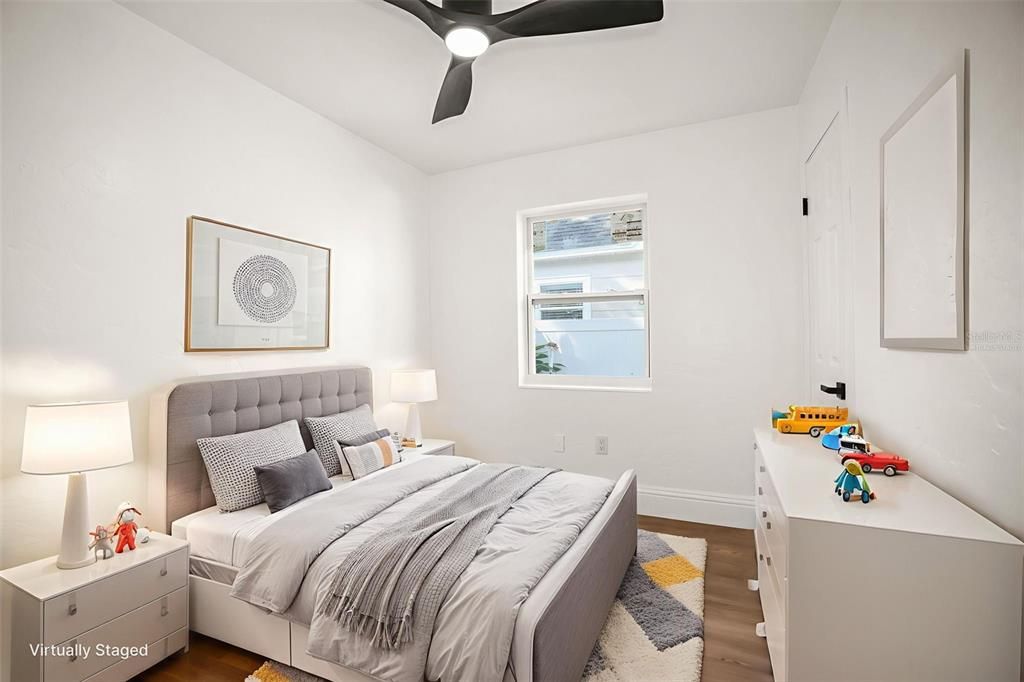 For Sale: $679,000 (4 beds, 2 baths, 1617 Square Feet)