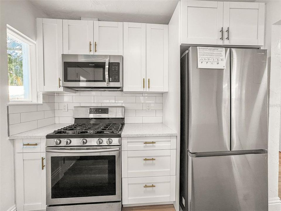 For Sale: $679,000 (4 beds, 2 baths, 1617 Square Feet)