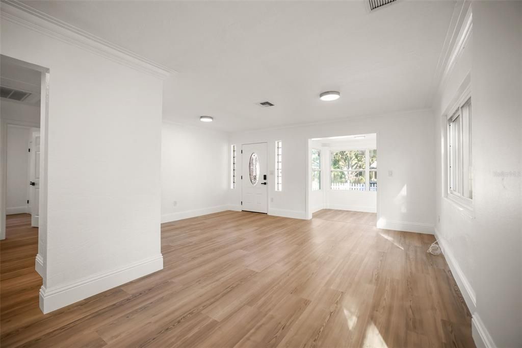 For Sale: $679,000 (4 beds, 2 baths, 1617 Square Feet)