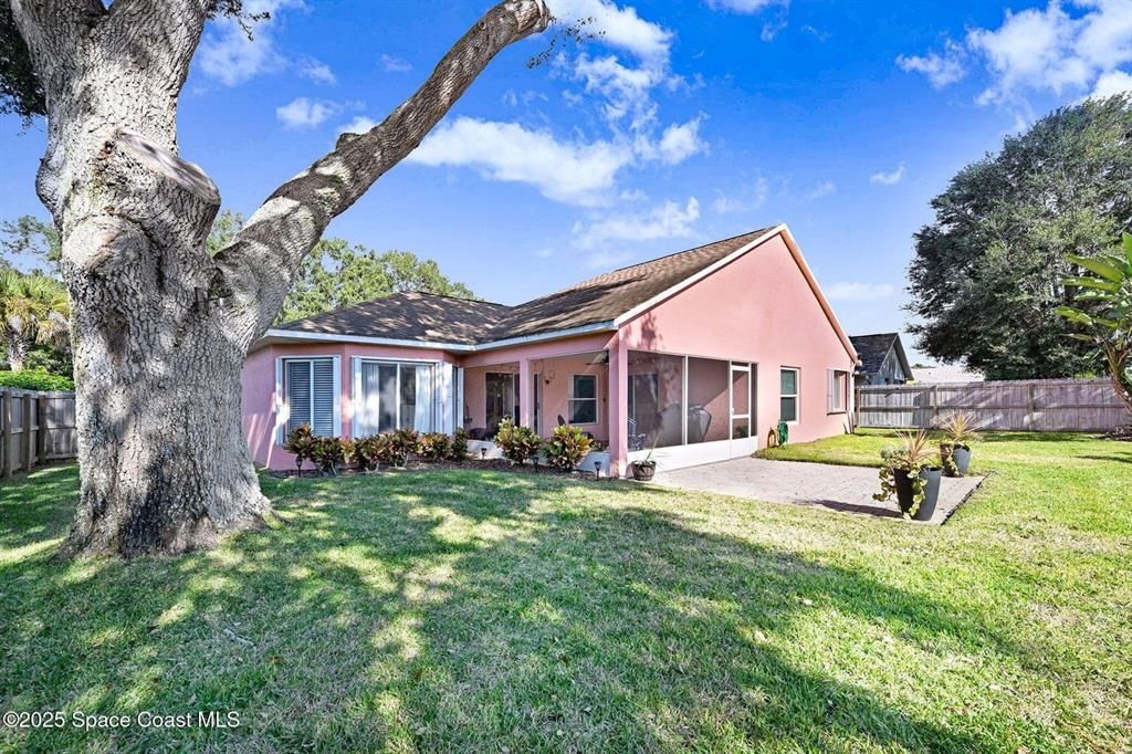 For Sale: $377,000 (3 beds, 2 baths, 1473 Square Feet)