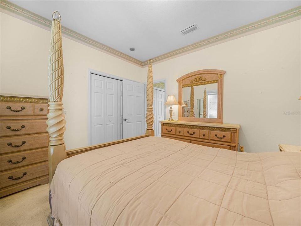 En Venta: $350,000 (2 camas, 2 baños, 1326 Pies cuadrados)