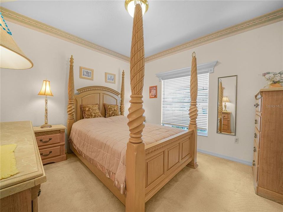 En Venta: $350,000 (2 camas, 2 baños, 1326 Pies cuadrados)