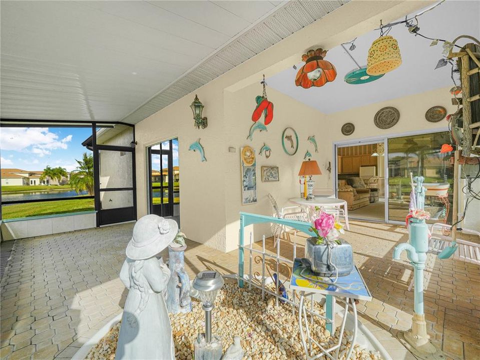 En Venta: $350,000 (2 camas, 2 baños, 1326 Pies cuadrados)