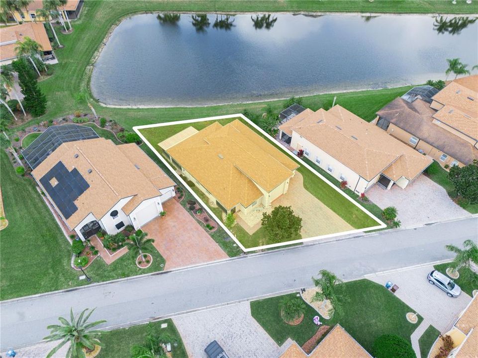 En Venta: $350,000 (2 camas, 2 baños, 1326 Pies cuadrados)