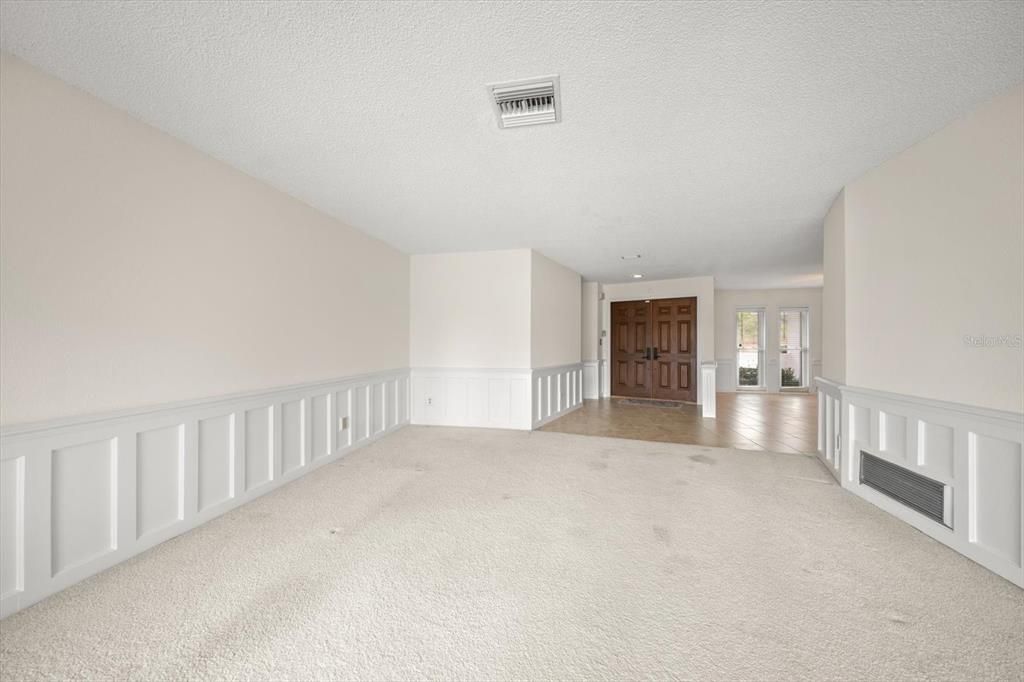 待售: $799,000 (4 贝兹, 2 浴室, 2526 平方英尺)