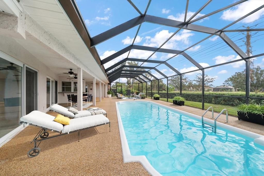 待售: $799,000 (4 贝兹, 2 浴室, 2526 平方英尺)