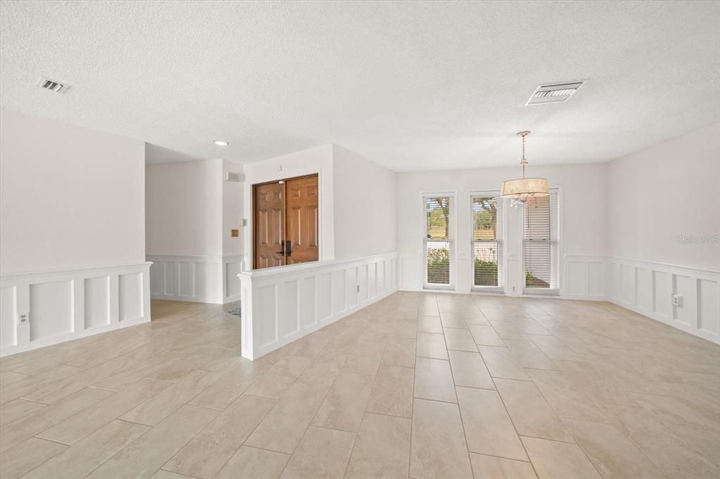 待售: $799,000 (4 贝兹, 2 浴室, 2526 平方英尺)