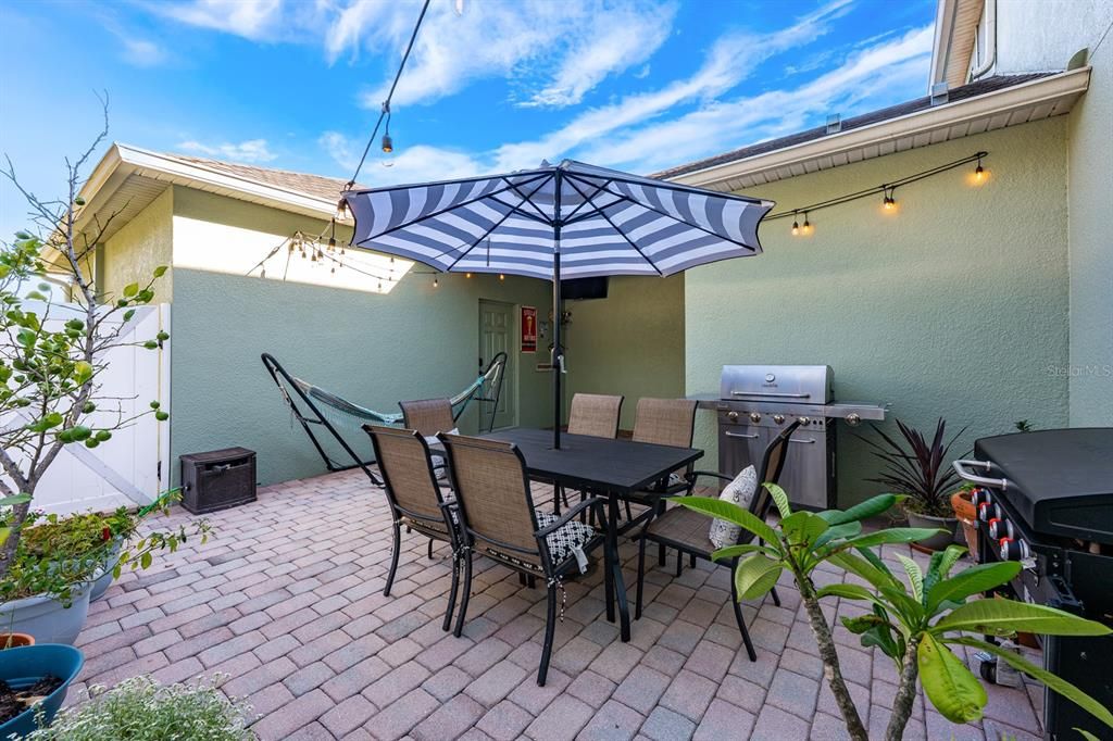 For Sale: $475,000 (3 beds, 2 baths, 1751 Square Feet)