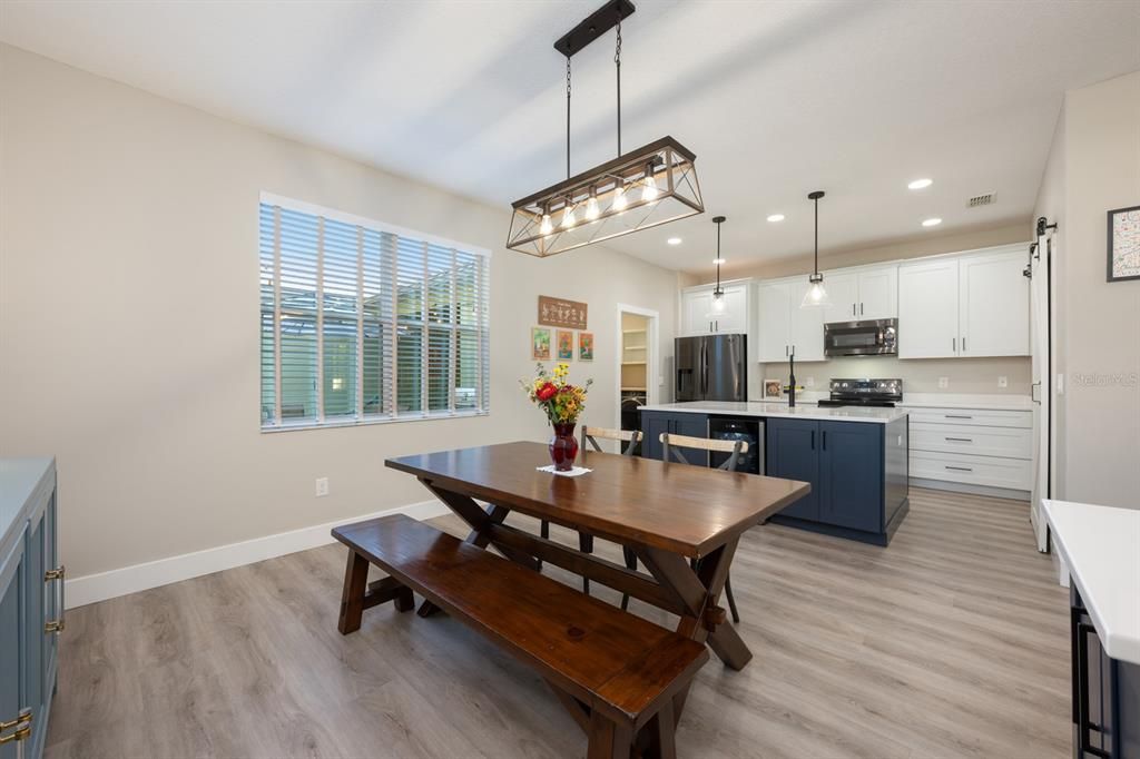 For Sale: $475,000 (3 beds, 2 baths, 1751 Square Feet)