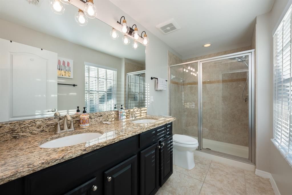 For Sale: $475,000 (3 beds, 2 baths, 1751 Square Feet)