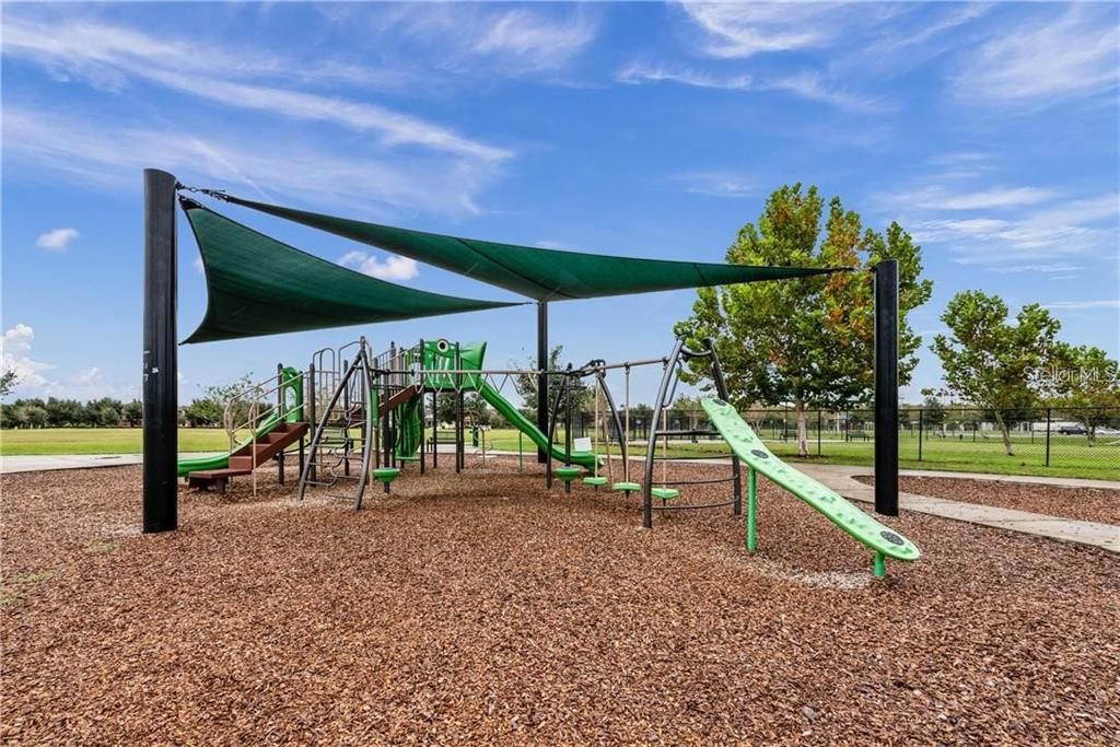 For Sale: $475,000 (3 beds, 2 baths, 1751 Square Feet)