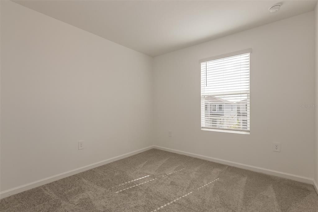 В аренду: $1,980 (4 спален, 2 ванн, 1880 Квадратных фут)