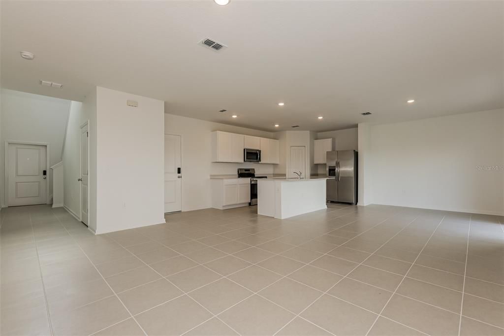 В аренду: $1,980 (4 спален, 2 ванн, 1880 Квадратных фут)