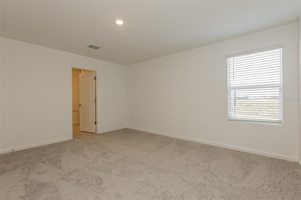 В аренду: $1,980 (4 спален, 2 ванн, 1880 Квадратных фут)