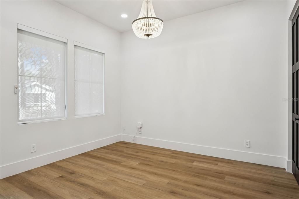 В аренду: $12,000 (4 спален, 4 ванн, 3176 Квадратных фут)