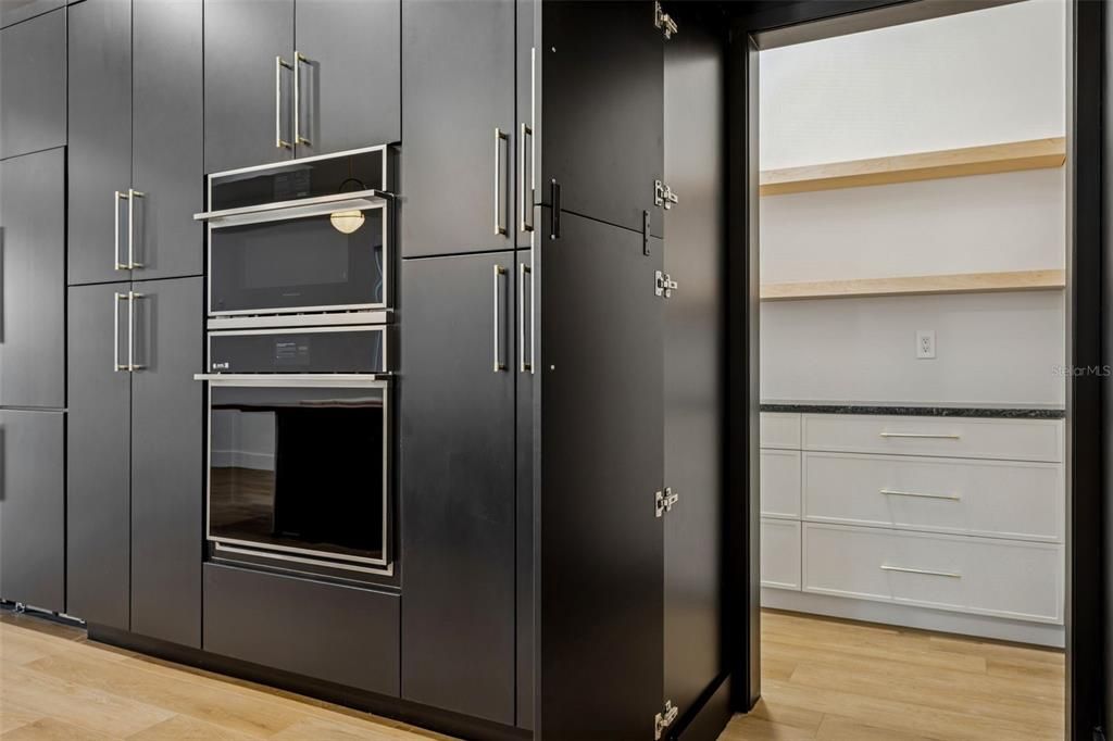 В аренду: $12,000 (4 спален, 4 ванн, 3176 Квадратных фут)