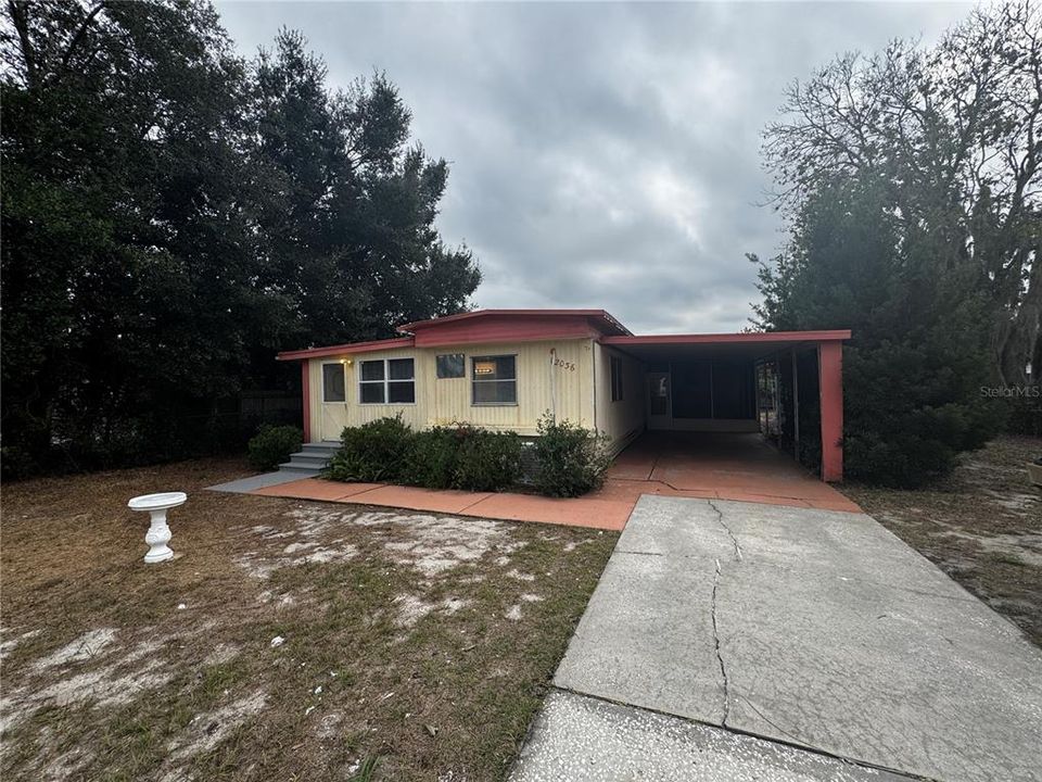 For Rent: $1,025 (2 beds, 1 baths, 804 Square Feet)