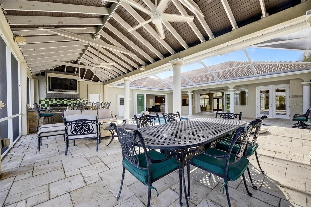 For Sale: $995,000 (4 beds, 3 baths, 2806 Square Feet)