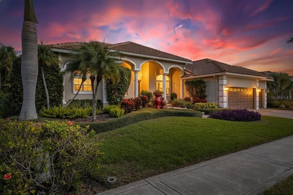 For Sale: $995,000 (4 beds, 3 baths, 2806 Square Feet)