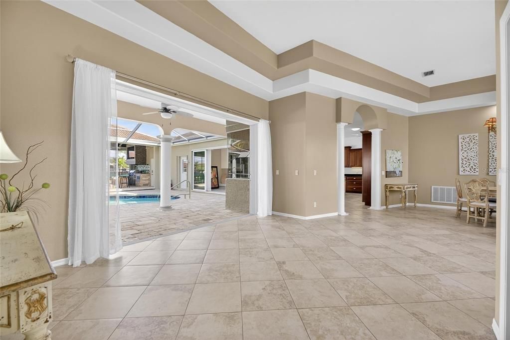 For Sale: $995,000 (4 beds, 3 baths, 2806 Square Feet)