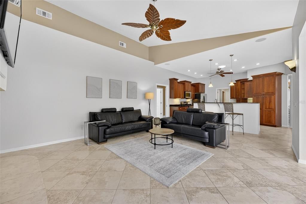 For Sale: $995,000 (4 beds, 3 baths, 2806 Square Feet)