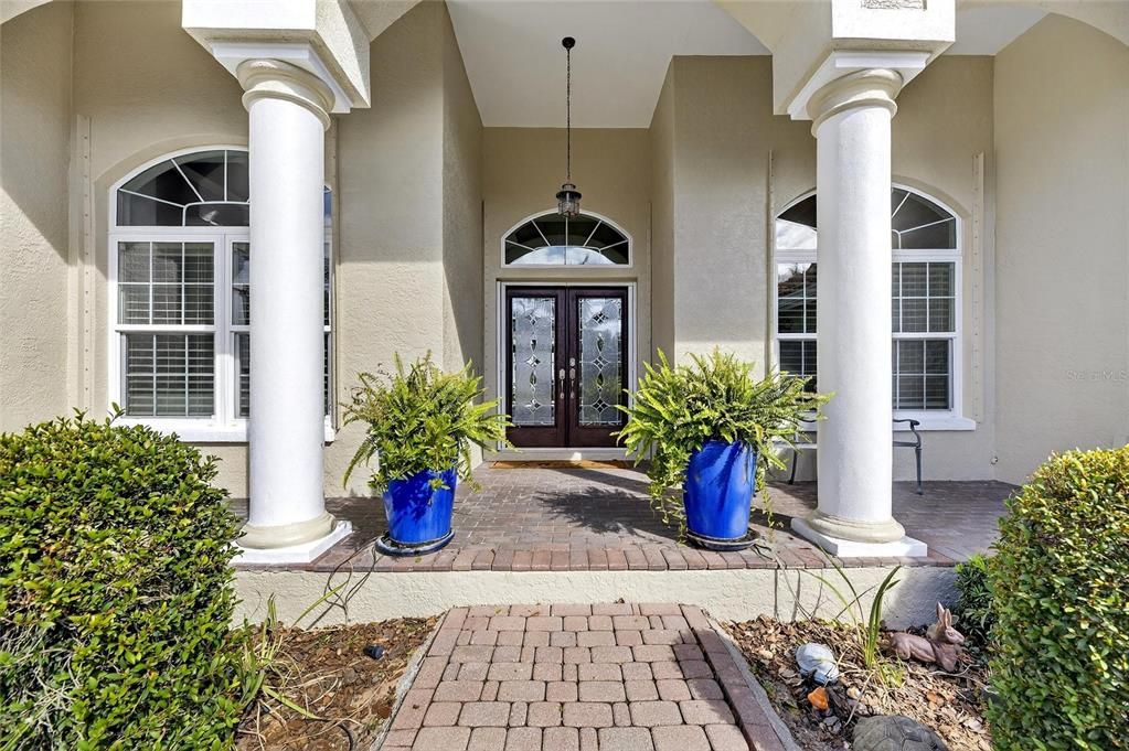 For Sale: $995,000 (4 beds, 3 baths, 2806 Square Feet)